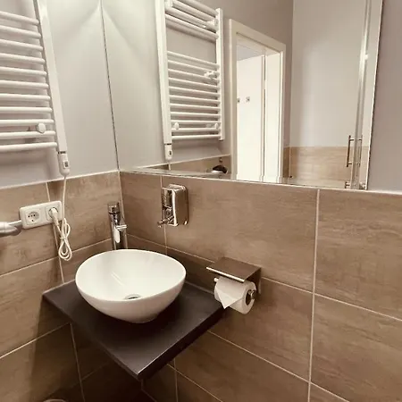 公寓式酒店 Apartment Glinde 3*