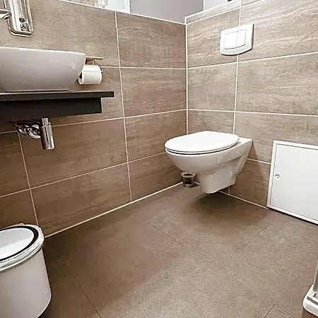 Apartment Glinde Hotel apartamentowy 3*